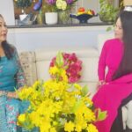 Tấm Lòng Người Ở Lại: Từ Cộng Đồng Đến Với Hưng Ca